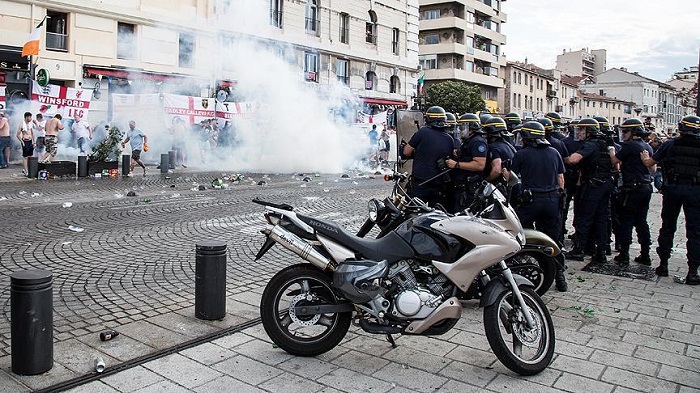 Euro 2016: 116 hooligans interpellés et trois expulsés